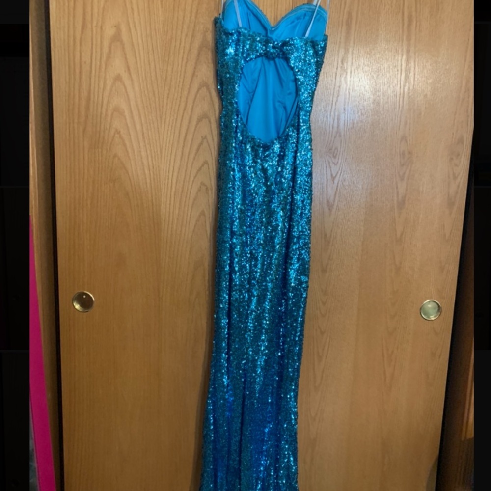 Blue Prom dress - Picture 2 of 3